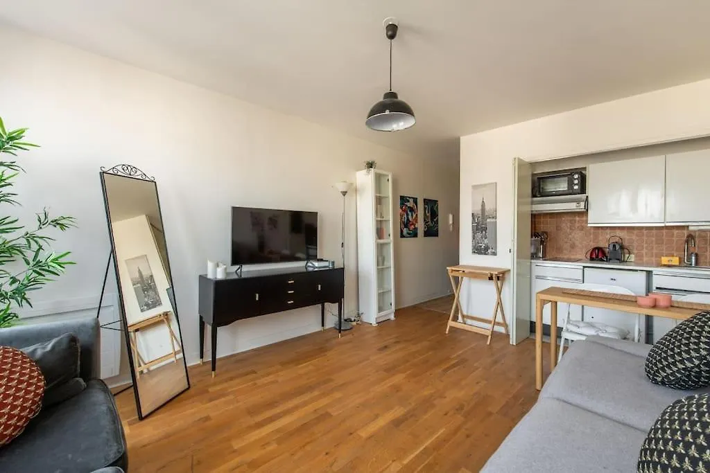 Montparnasse - Cozy In Montparnasse District Apartman *